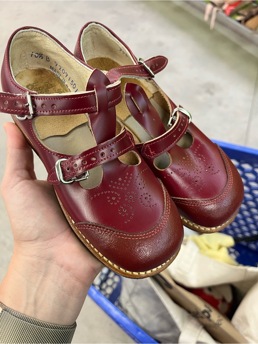 Kids Mary Jane Dress Shoes - Burgundy